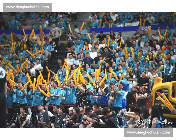 球迷声讨俱乐部管理不善引发广泛关注与讨论